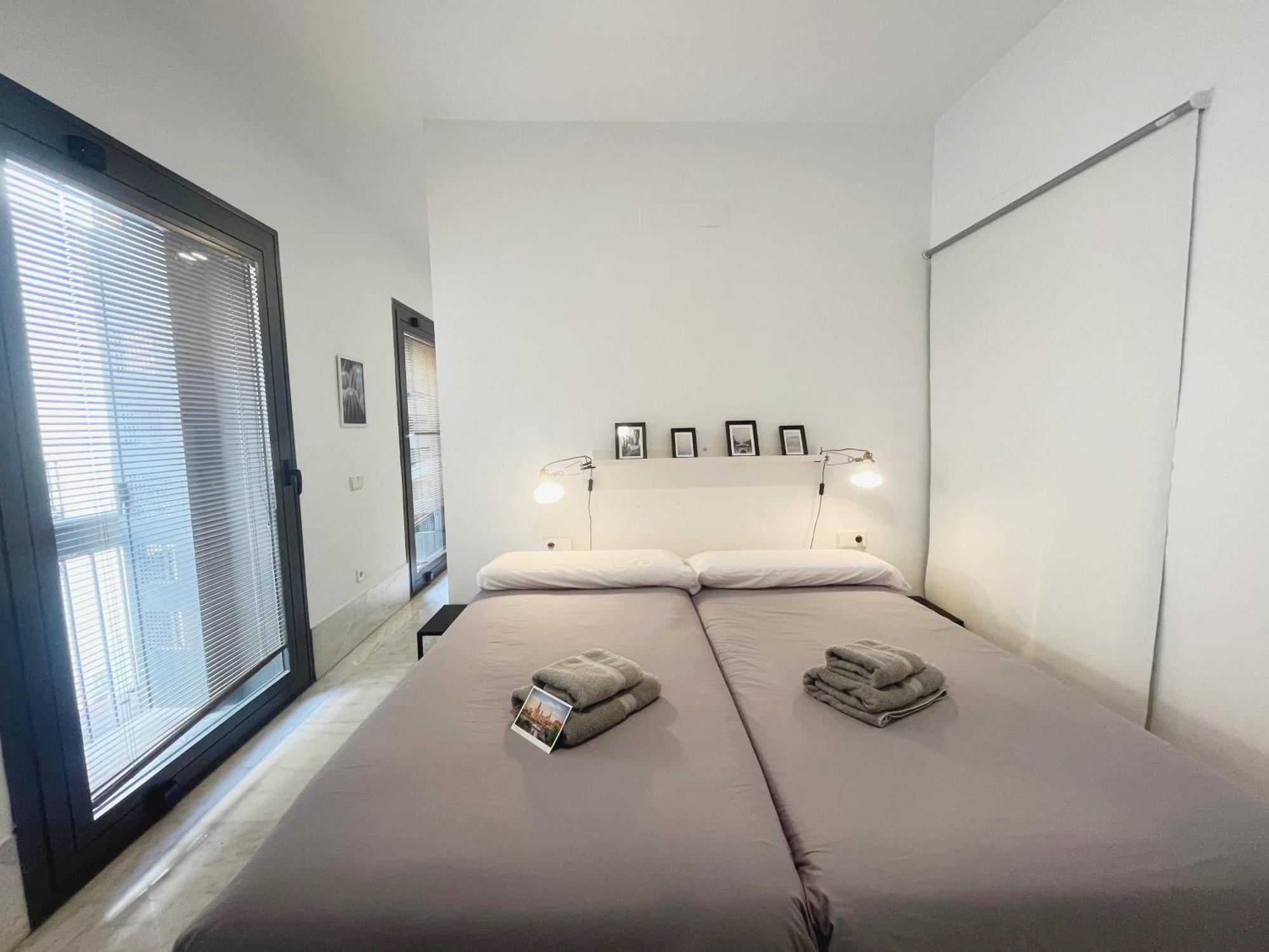 Center Sevilla Confort 4 ภายนอก รูปภาพ